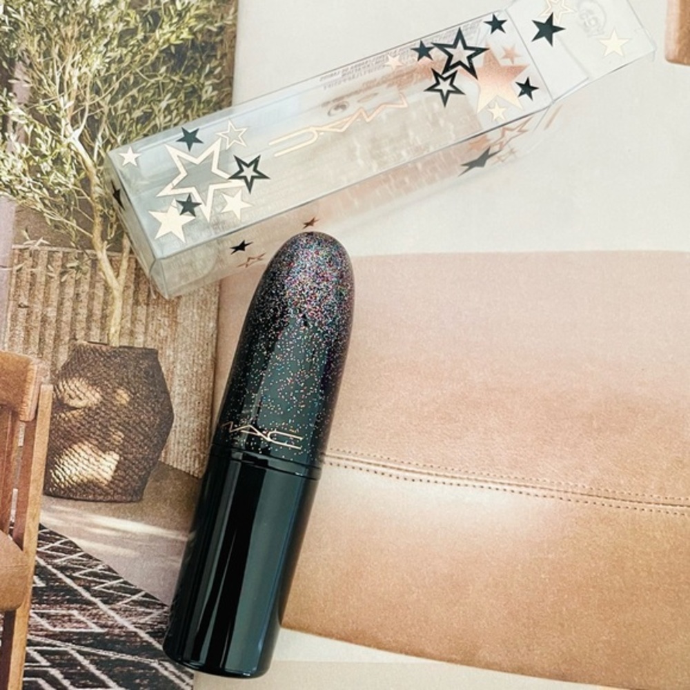 M.A.C Limited Edition Lipstick Walk of Fame - Picture 3 of 5